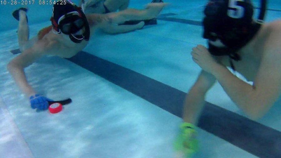 Hokej pod wodą Walenie Hydra w Michałkowicach X 2017